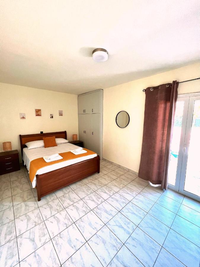 Kalamata Garden Suite Zewnętrze zdjęcie